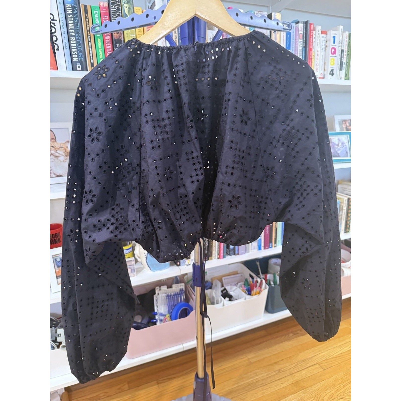 Matteau Cropped Black Broderie Anglaise Cotton Eyelet Poplin Top Size Us 2 — image 3 of 8